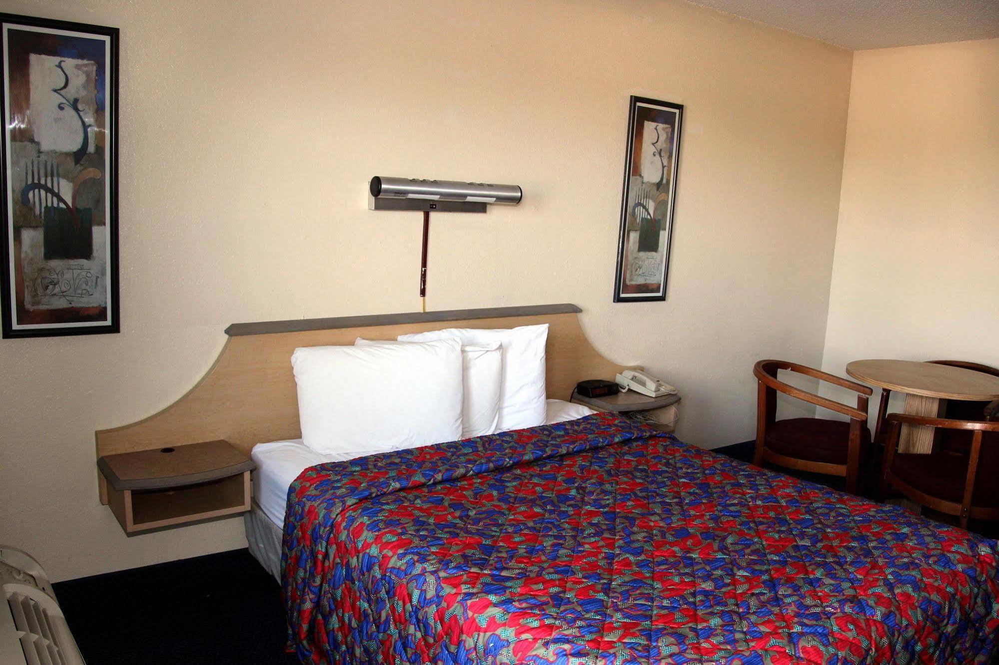 Q Lodging Extended Stay San Antonio Ngoại thất bức ảnh