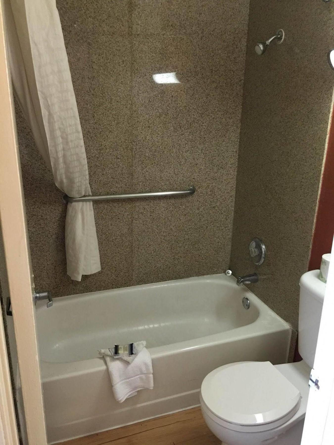 Q Lodging Extended Stay San Antonio Ngoại thất bức ảnh