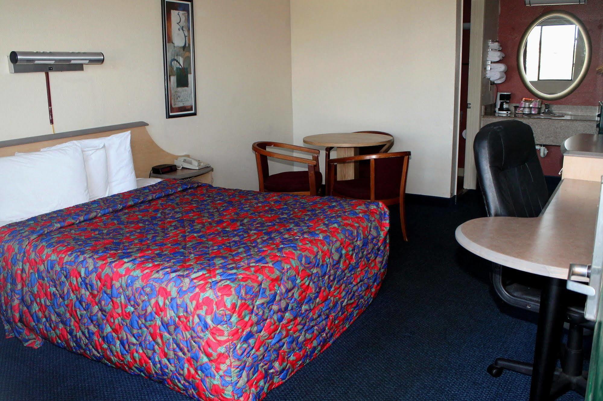 Q Lodging Extended Stay San Antonio Ngoại thất bức ảnh